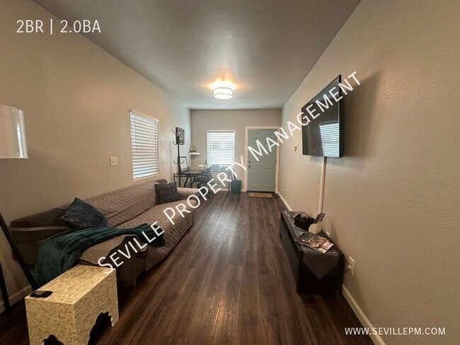 Building Photo - PRICE IMPROVED: REMODELED 2BR / 2BA FULLY ...