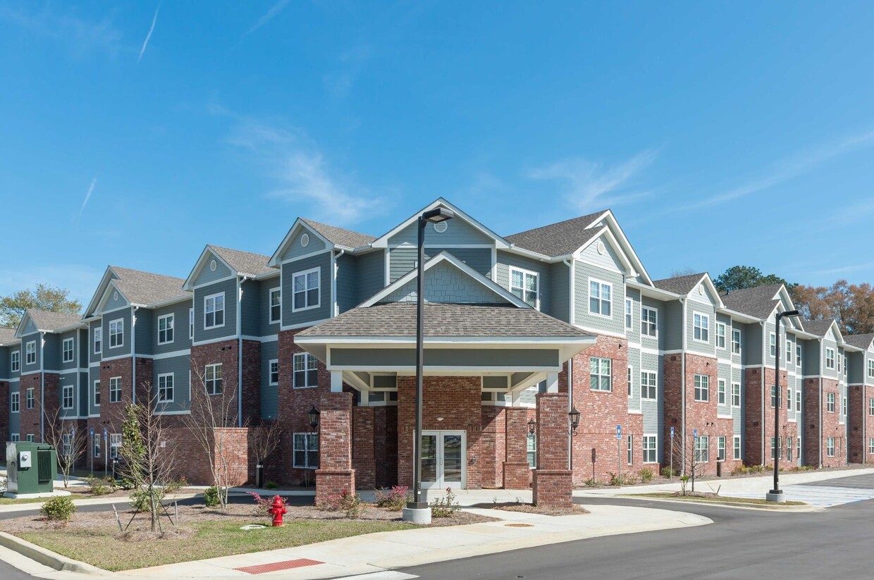 Exterior - The Residences at Newnan Crossing