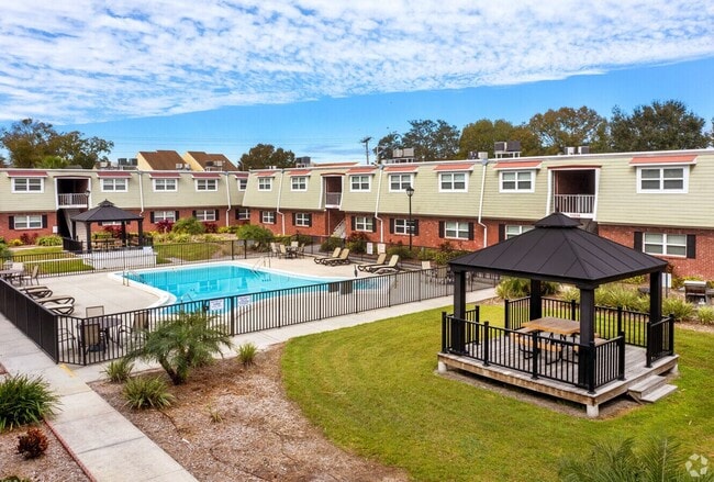 Building Photo - 13218 Bunn Cir
