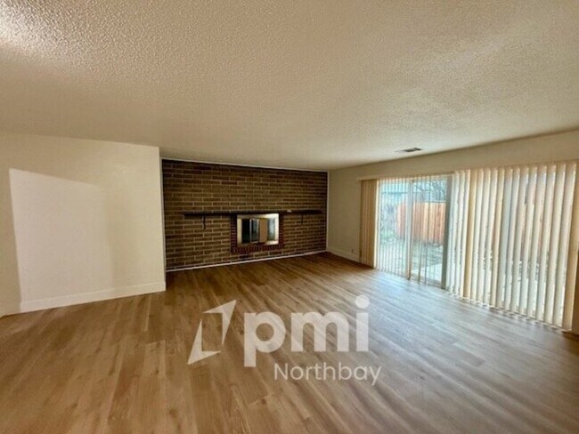 Foto del edificio - 1019 Wallace St