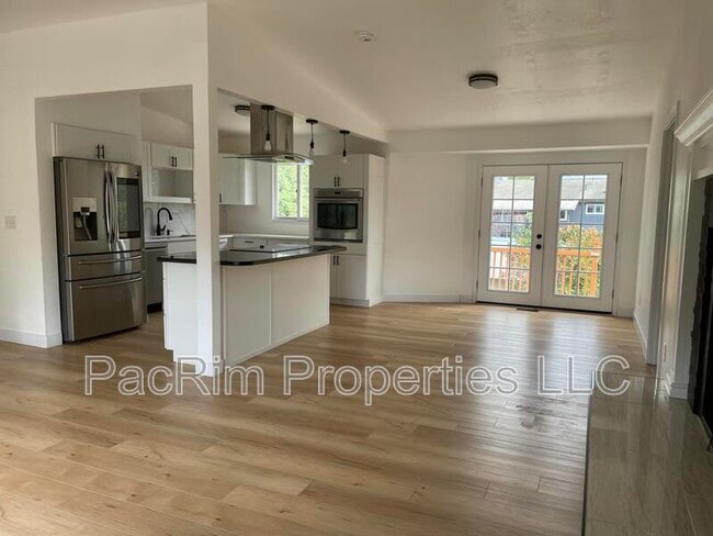 Building Photo - 9021 Lance Cir