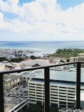 Building Photo - 1388 Kapiolani Blvd