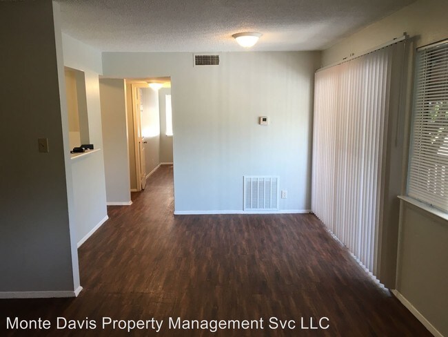 Building Photo - 8909 Parkfield Dr