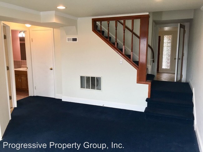 Building Photo - 3 br, 2 bath House - 135 Monterey Blvd.