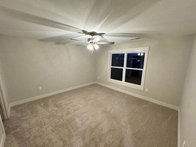 Foto del edificio - Brand New 3 Bed 2 Bath in East Manhattan, KS!