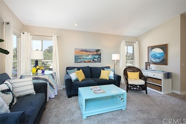 Foto del edificio - 72 Corniche Dr