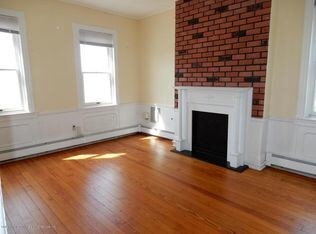 Primary Photo - 3219 Richmond Rd
