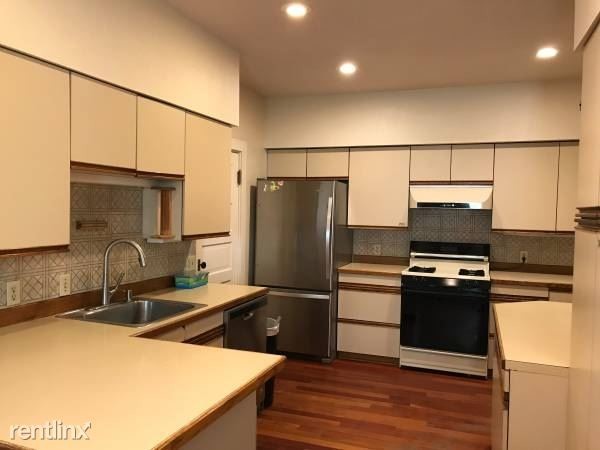 Building Photo - 3305 W Hayward Pl
