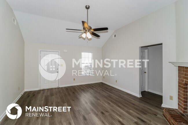 Building Photo - 7033 Ireland Dr