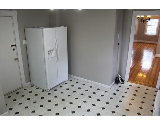 Building Photo - 51 Aldrich St