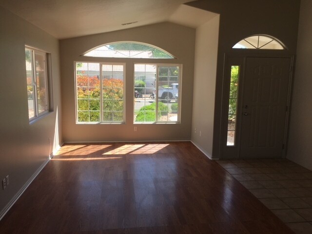 Foto del edificio - PET FRIENDLY HOME!!! Ivins 3 Bed Beauty! Close to schools, grocery & more.