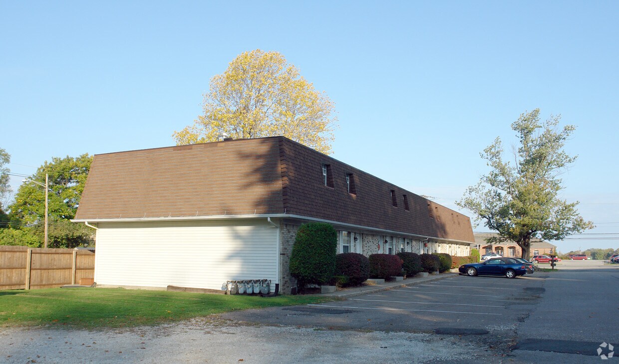 4175 CON Ridge Rd. - 4175 W Ridge Rd