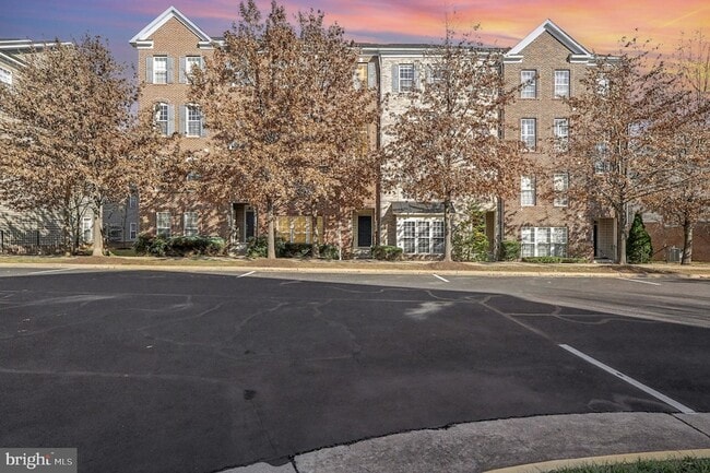 Photo - 2228 Merseyside Dr Townhome