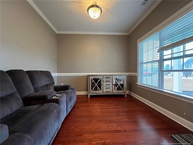 Foto del edificio - 582 Century Dr