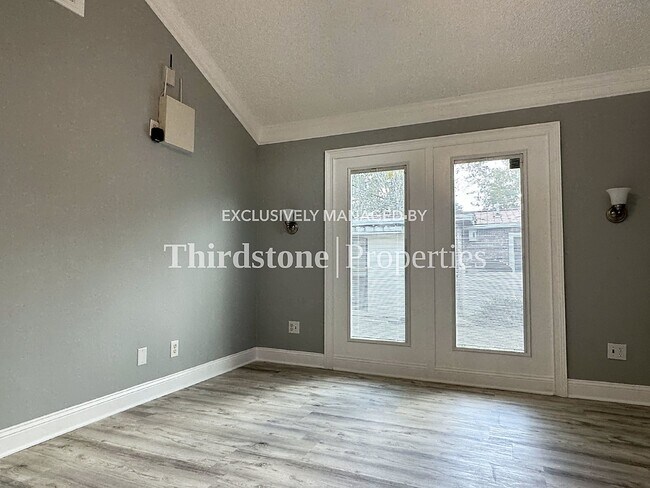 Foto del edificio - 2965 Armstrong St