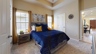 Building Photo - 3819 Black Hawk Ln