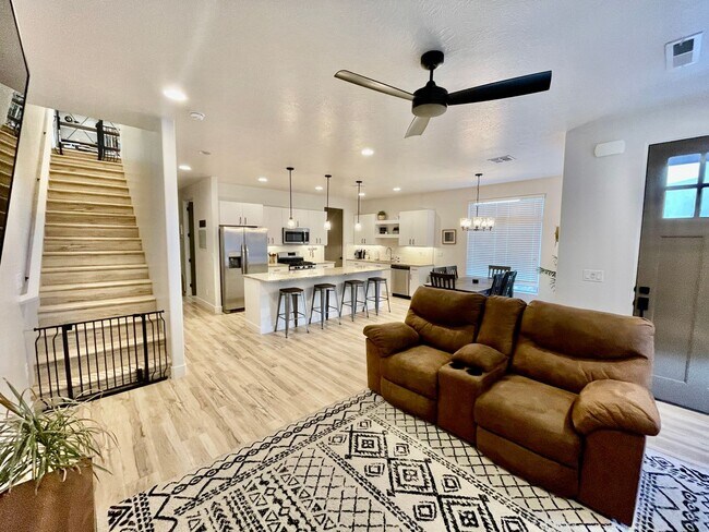 Foto del edificio - Beautiful Four-Bedroom Luxury Sage Villas Townhome in Ivins