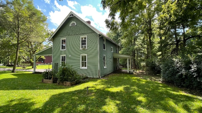 Building Photo - 340 Glen Mills Rd