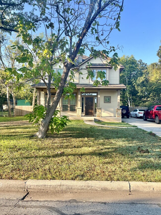 1208 Neal Pickett Dr, College Station, TX 77840 House Rental in