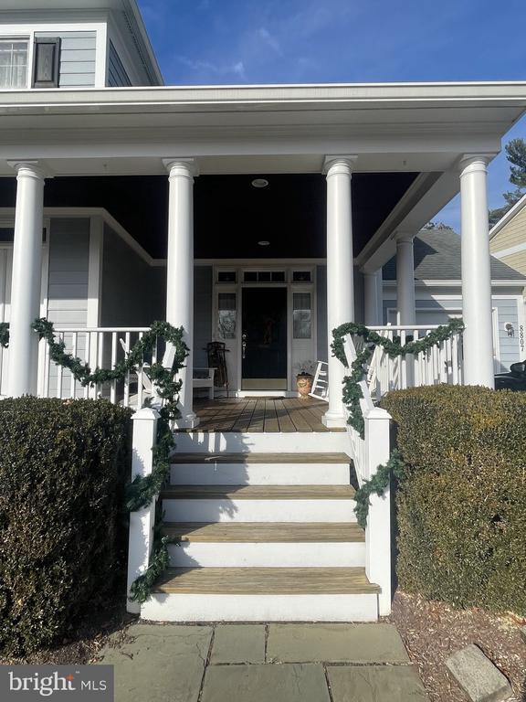 Foto del edificio - 8807 Ridge Rd