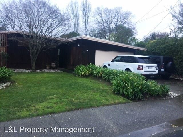 Primary Photo - 3 br, 2 bath House - 417 Hickory Lane
