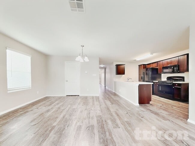 Foto del edificio - 424 Mallow Dr