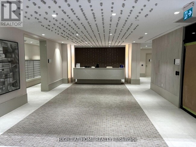 Building Photo - 2020 Bathurst St