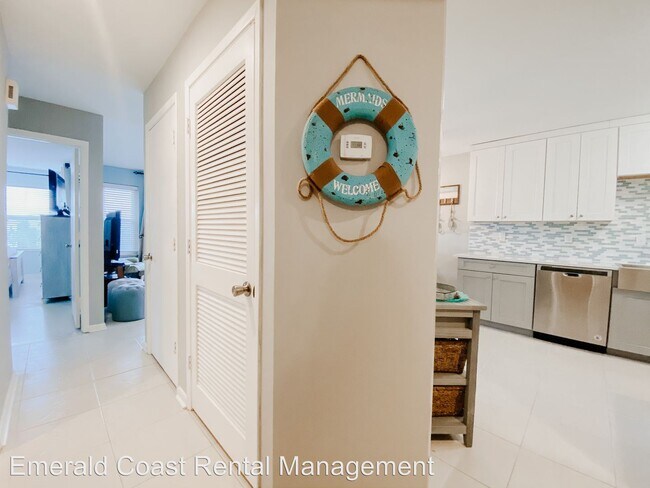 Building Photo - 2 br, 2 bath House - 300 Gulf Shore Drive 303