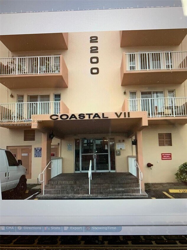 2200 E Hallandale Beach Blvd Unit 304, Hallandale Beach, FL 33009