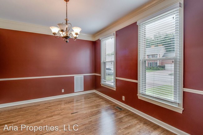 Building Photo - 3 br, 2.5 bath House - 1381 Buckingham Cir.