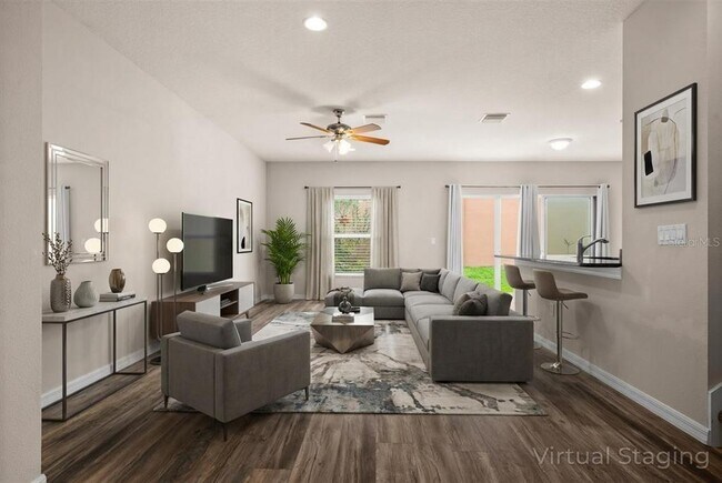 Building Photo - 1875 Sommarie Wy