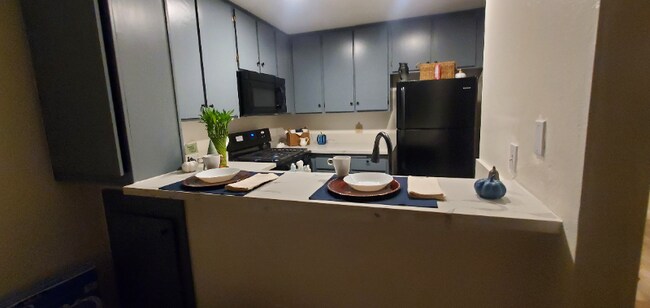 Foto del edificio - 2665 Shadow Hills Dr