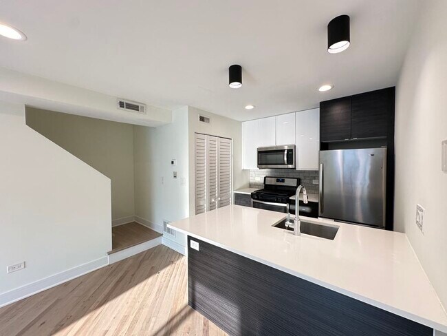 Foto del edificio - 843 W Grace St