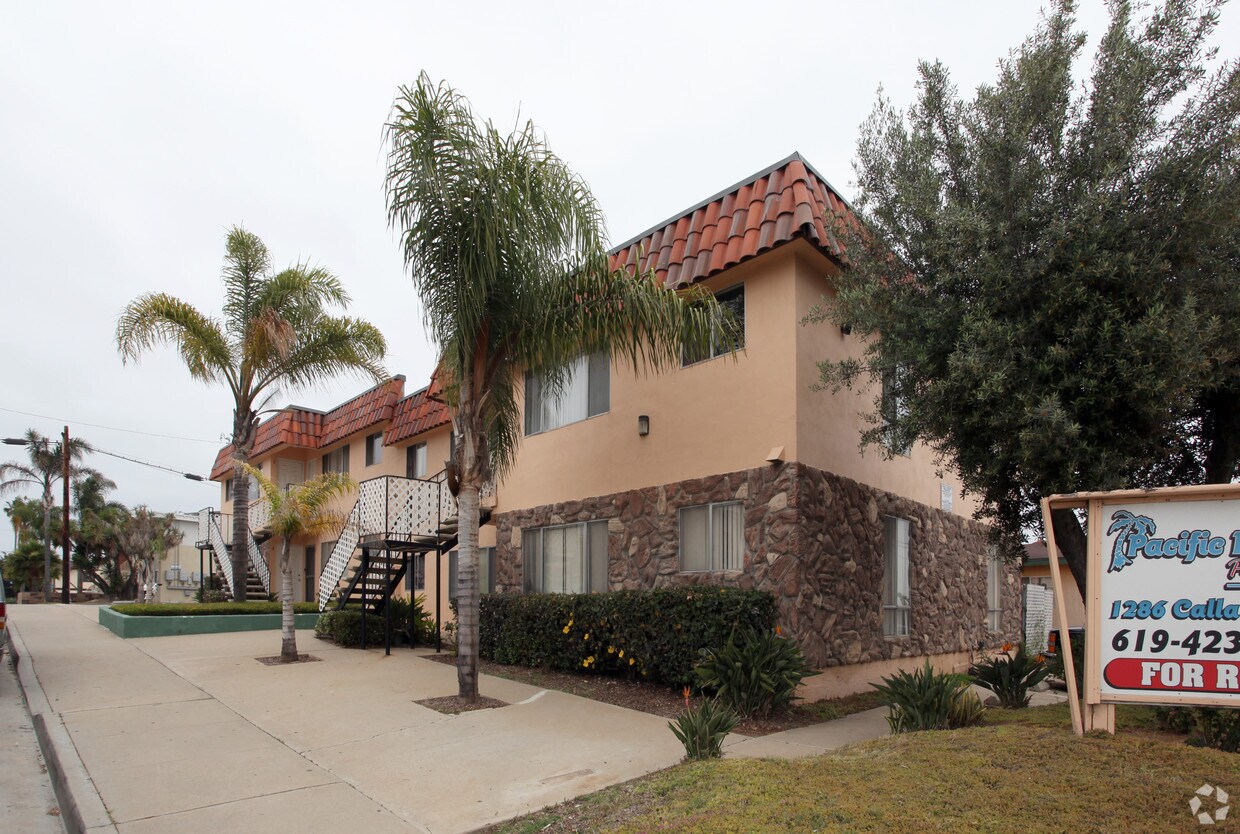 Primary Photo - 1286 Calla Ave