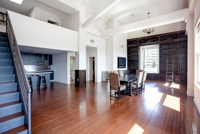 Foto del edificio - 257 S Spring St