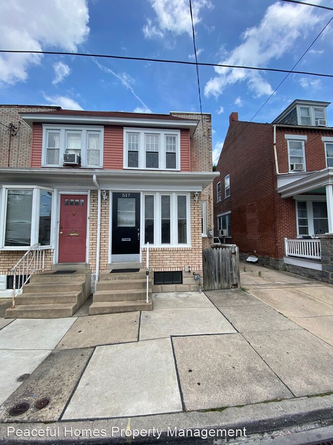 Building Photo - 2 br, 1 bath House - 517 Third St