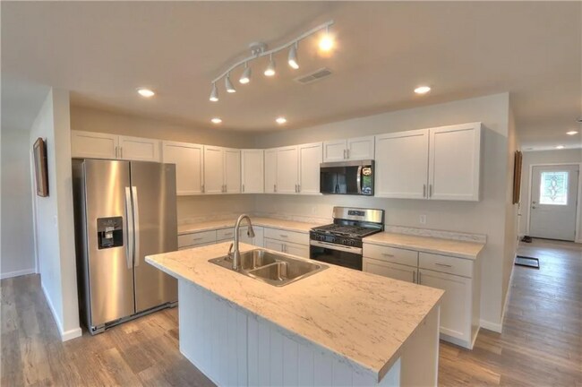 Foto del edificio - 10248 N Olker Rd