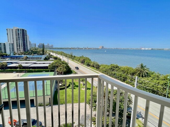 Building Photo - 5480 N Ocean Dr