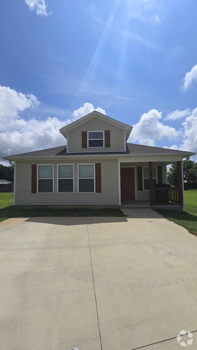 Building Photo - 391 Co Rd 349