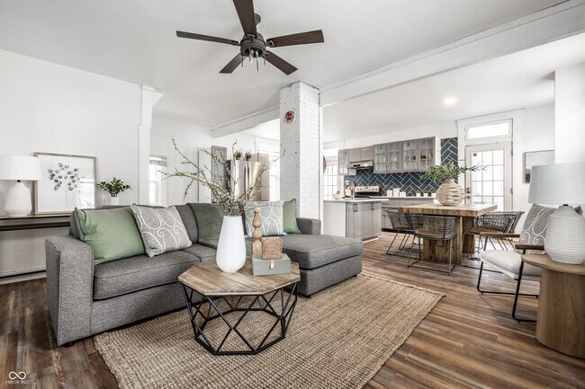 Foto del edificio - 1418 Olive St