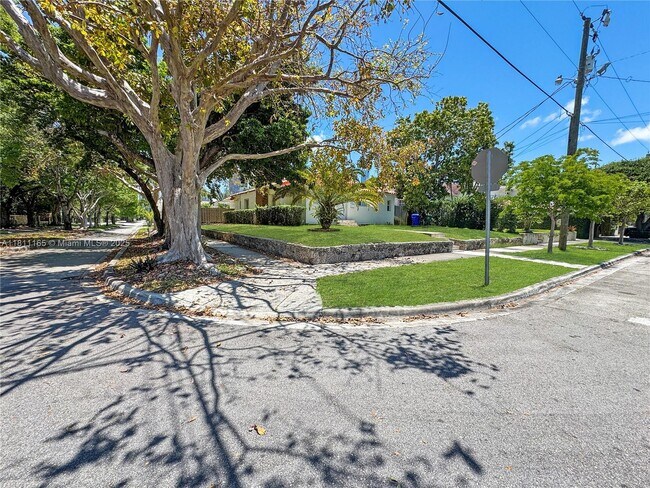 Foto del edificio - 375 SW 20th Rd