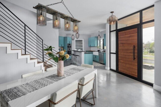 Foto del edificio - 2117 Pershing Dr