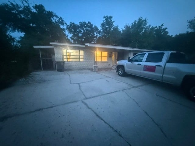 Building Photo - 4731 E Castlewood Dr