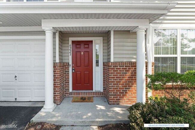Building Photo - 3 br, 2 bath Condo - 6223 Wild Swan Way