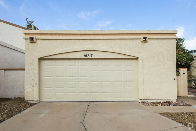 Building Photo - 19817 N 48th Dr