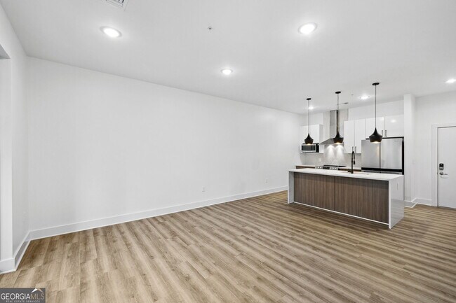 Foto del edificio - 112 Rogers St SE