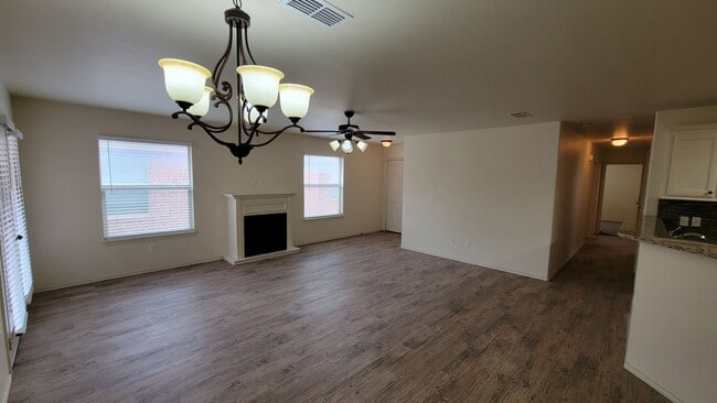 Building Photo - 3104 111th St