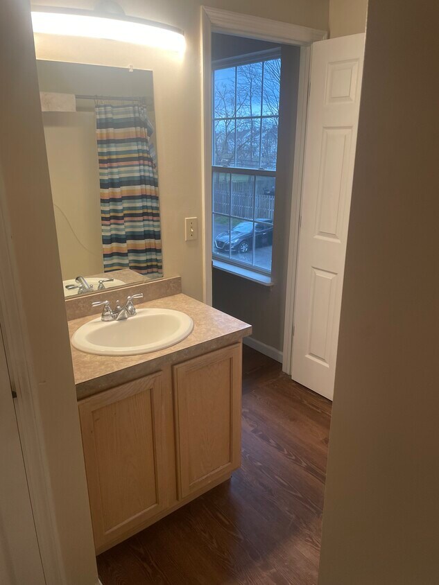 Primary Photo - 14215 Milverton Rd