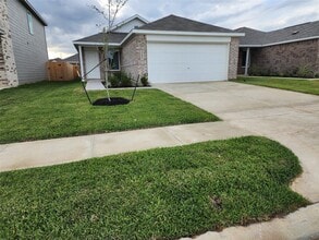 Building Photo - 21607 Cottonwood Mdws Trl