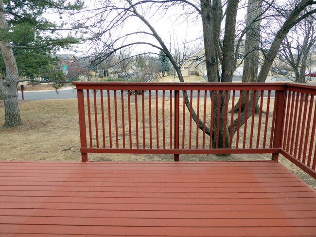 Foto del edificio - 1031 Mirrormere Cir